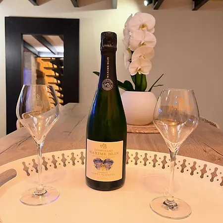 Domaine D Arcadie 게스트하우스 *